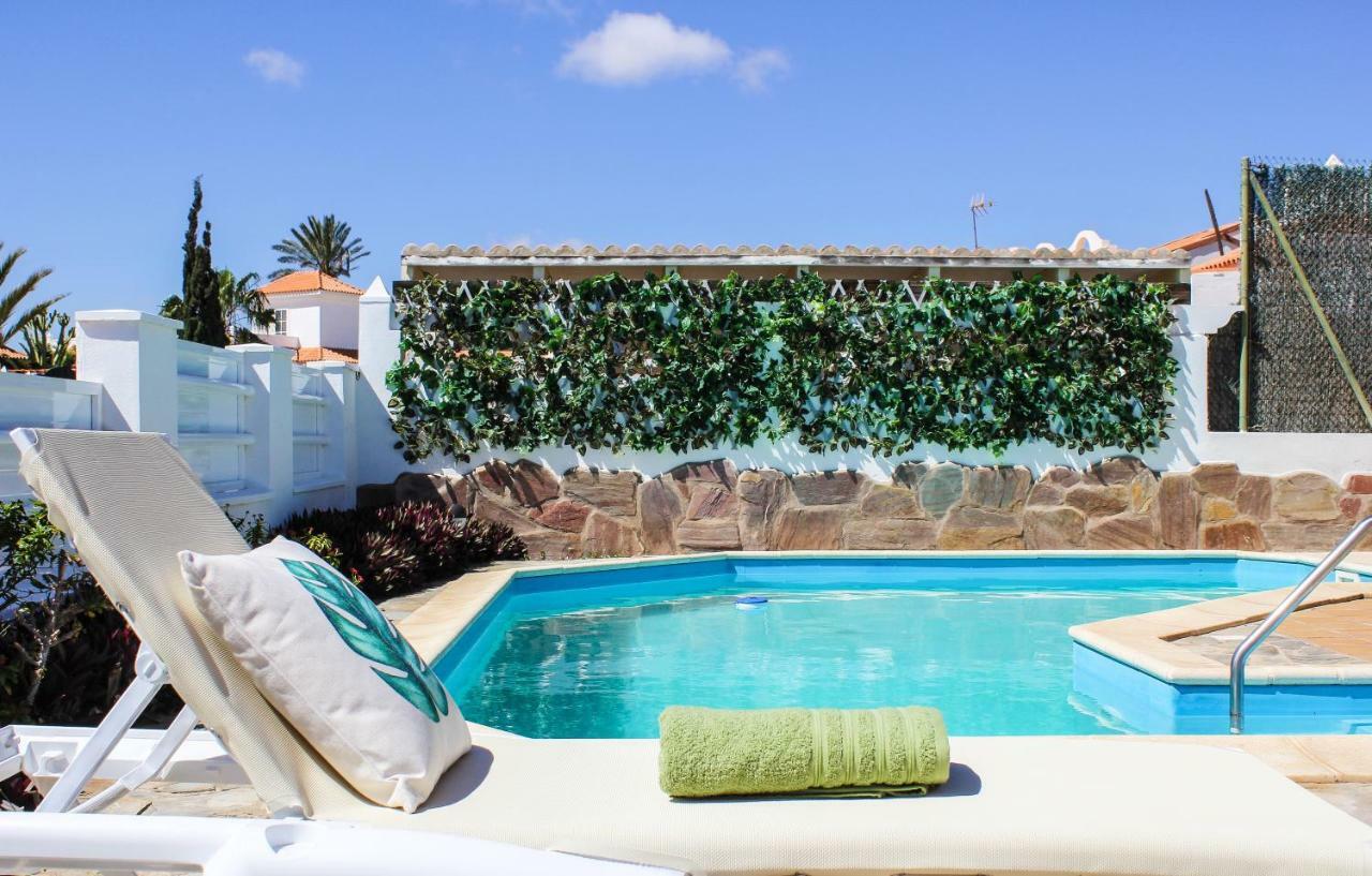 Villa Valerie Costa De Antigua Bagian luar foto